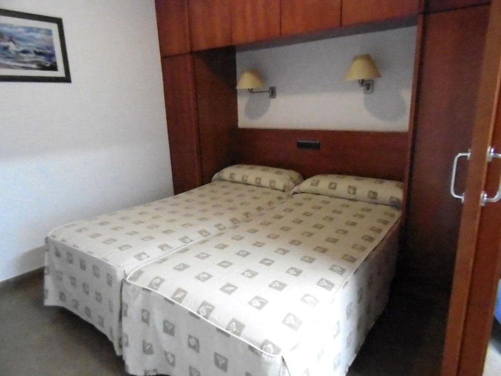 Hotel Apartamentos Solimar Calafell Exteriér fotografie